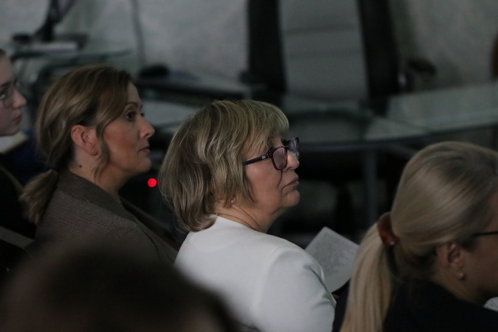 Zdjęcie swiatowy_dzien_poezji_2023_181d8b9cf9-2d74-43b7-883a-f7908dc1f881.jpg w galerii Światowy Dzień Poezji